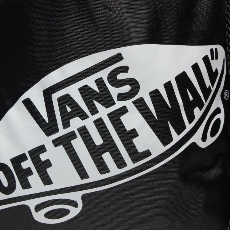 6. Vans Benched Bag VN000HECBLK1