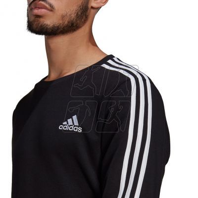 4. Adidas Essentials Sweatshirt M GK9106