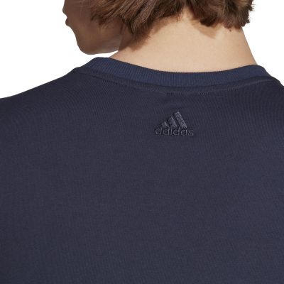 12. adidas All SZN Graphic Tee M IC9812