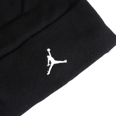 6. Air Jordan Peak Satin-Lined Beanie Black - HJ3224-010