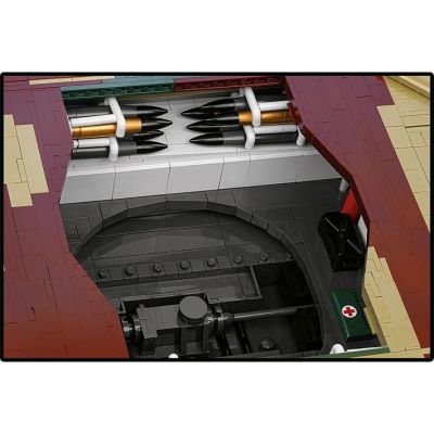 8. COBI Tiger II Königstiger
