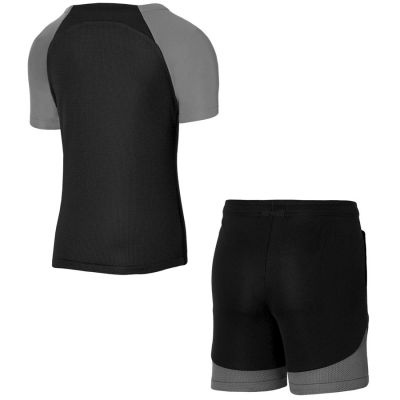 2. Nike Academy Pro Training Kit Jr DH9484 013