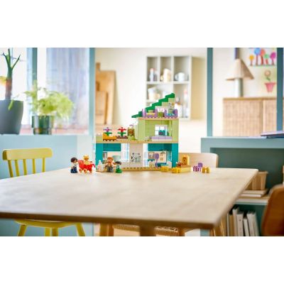 22. LEGO LEGO DUPLO TOWN 3in1 10470 Modern Family Home