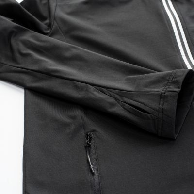 4. TOLIN Men's Sweatshirt