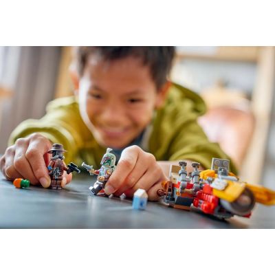18. LEGO Star Wars 75437 Cobb Vanth's Landspeeder