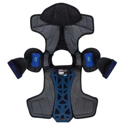 4. Bauer Vapor Flylite Jr. hockey shoulder pads