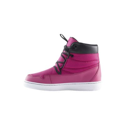 7. LANGE Podium Shoe Retro (Pink/White)