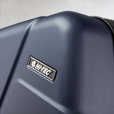 16. Hi-Tec Porto 35 suitcase 92800308514