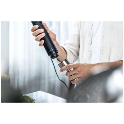 12. ZWILLING ENFINIGY HAND BLENDER BLACK