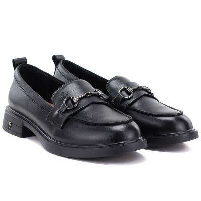 5. Women's leather loafers, black, Vinceza 133115