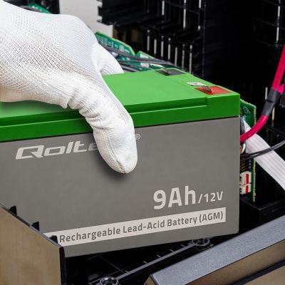 5. Qoltec 53031 gel battery