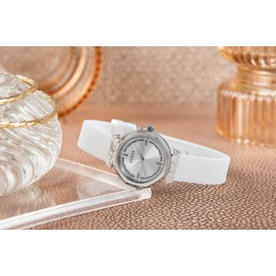 6. Guess Bejeweled Women's Watch GW0928L1 + BOX