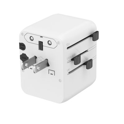 3. GEMBIRD UNIVERSAL TRAVEL ADAPTER 20W, WHITE