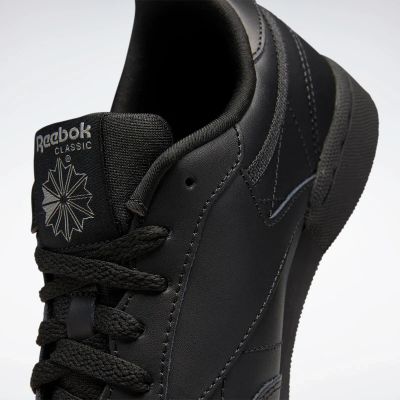 6. Reebok CLUB C BLACK/CHARCOAL-INT sneakers (100000198)