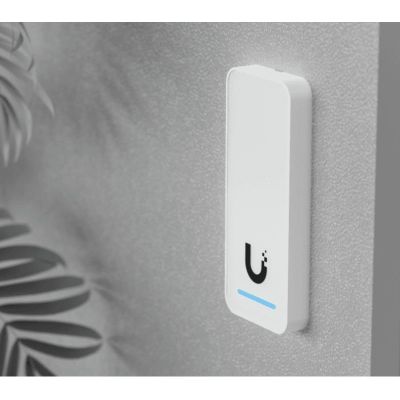 4. Ubiquiti UISP G2 Basic Access Control Reader, White, Black