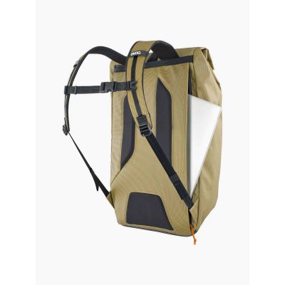5. EVOC Duffle Backpack 26 curry - black