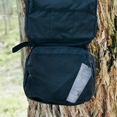 11. Offlander Travel Cosmetic Bag for Hanging OFF_CACC_06BK