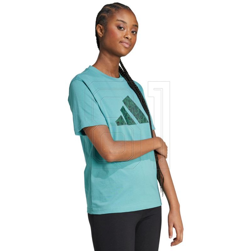 4. adidas Animal Graphic T-shirt W JV8535
