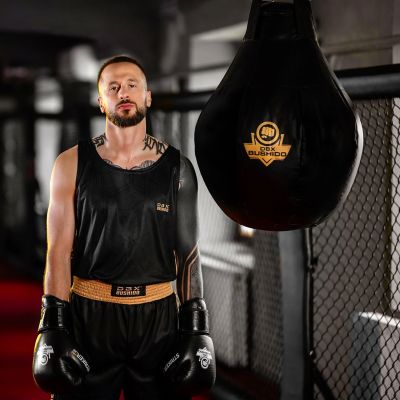 8. Boxing Pear - Gold XXL | 25 kg