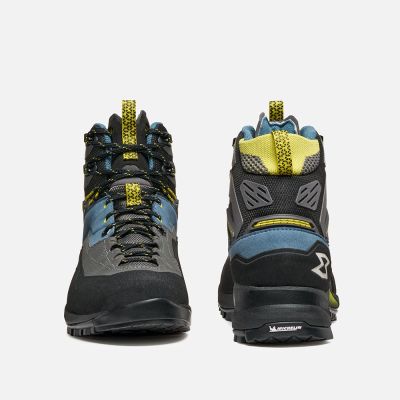 4. Garmont Akron Mid GTX Adult Blue