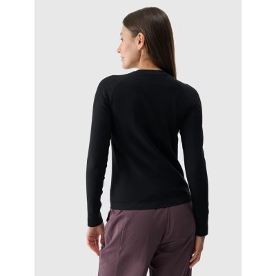 3. Smooth seamless women's longsleeve 4F 4FRSS24TLONF399-20S