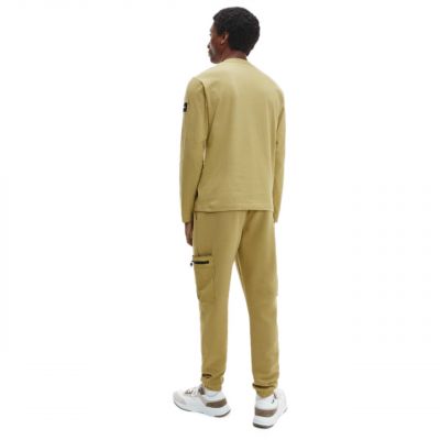 9. Calvin Klein Longsleeve Tech Repreve M K10K109080 sweatshirt