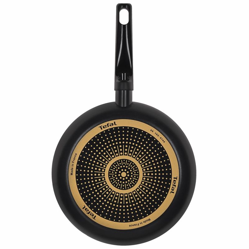 5. TEFAL Simple Cook frying pan 26 cm B55605