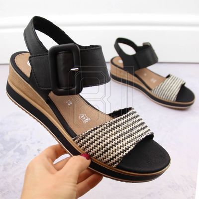 5. Leather wedge sandals Remonte W RKR646