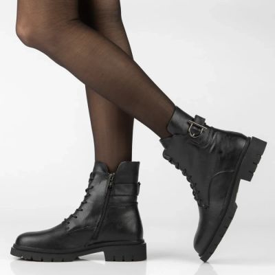 6. Women's leather ankle boots, black Filippo DBT8018