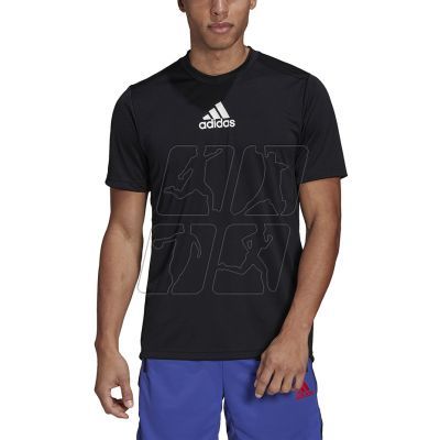 3. Adidas Primeblue Designed to Move M T-shirt GM2126