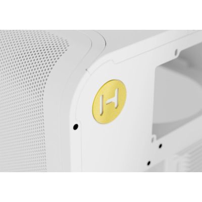 8. HYTE X50 Midi Tower White