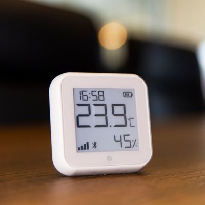 4. Shelly Plus H&T - Advanced Humidity and Temperature Sensor - White