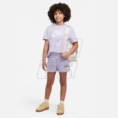 6. Nike Sportswear Jr FD0928 536 T-shirt