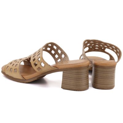 66. Women's beige openwork closed sandals Sabatina