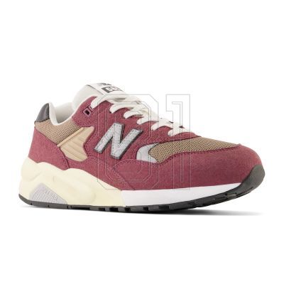 10. New Balance MT580ECA sports shoes
