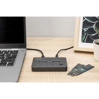 3. Digitus NVMe Cloning Station USB3.1 Gen2 Type-C NVMe M.2 SSD Enclosure