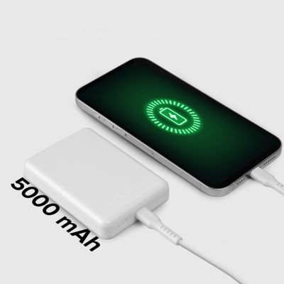 7. Powerbank SBS TEBB5000MAG1CW 5000 mAh USB-C, MagSafe compatible - white