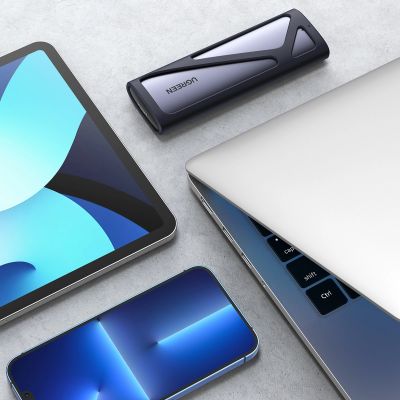 2. Ugreen CM400 90264 caddy for M.2 SSD with USB-C 3.2 port - gray