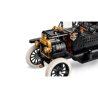 13. LEGO Icons 11376 - Ford Model T