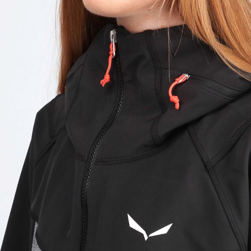 7. Salewa Comici SW/DST W JKT Jacket 28176-0911