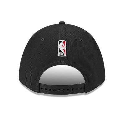 4. New Era 9FORTY Chicago Bulls NBA Team M-Crown Black Snapback Cap - 60755469