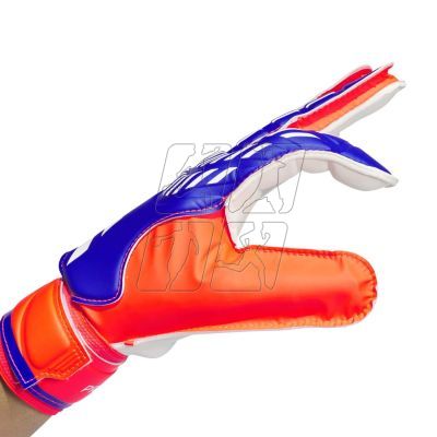 3. Adidas Predator Training IX3870 goalkeeper gloves