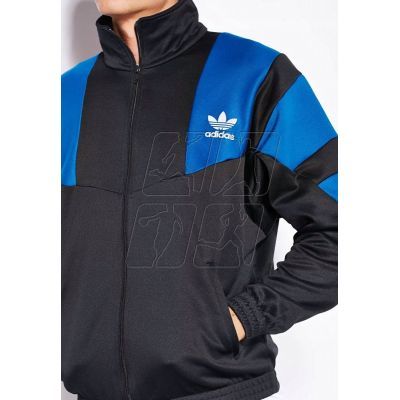 5. adidas Originals Training M Aj7889 sweatshirt