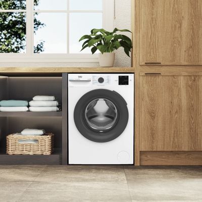 10. BEKO BM3WFU39215WAR Washing Machine