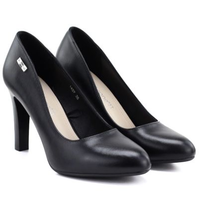 9. Women's black pumps with a block heel Sergio Leone 1457