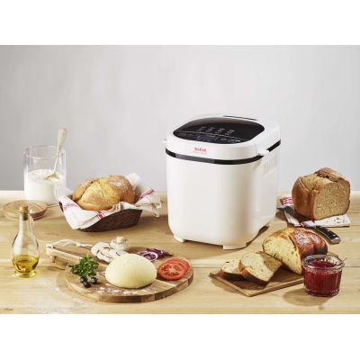 4. Tefal PF210138 Bread Maker (1000 g; 700W; white)