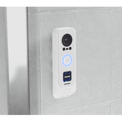 3. Ubiquiti G4 White