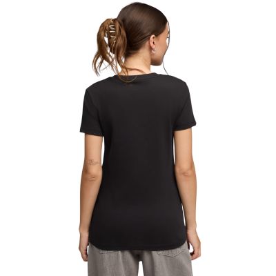4. Puma Ess Centered Cat Logo Tee Women's Black 692916 01
