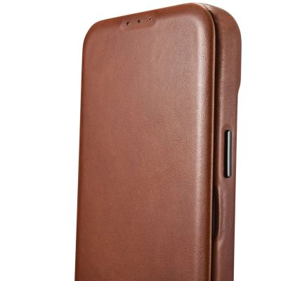 14. iCarer CE Oil Wax Premium Leather Folio Case iPhone 14 Plus magnetic flip case MagSafe brown (AKI14220707-BN)
