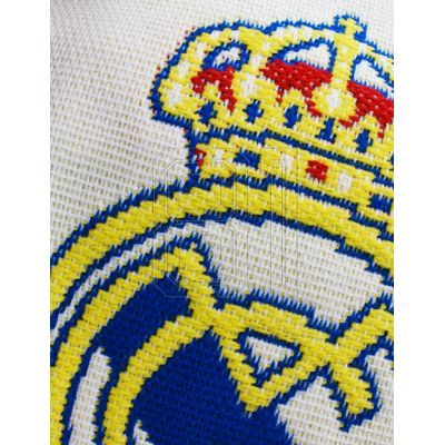 4. Real Madrid fan scarf RM4BUF42